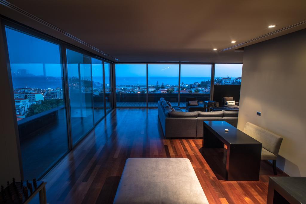 Arts In Penthouse Apartments Til Sol ฟุงชาล ภายนอก รูปภาพ